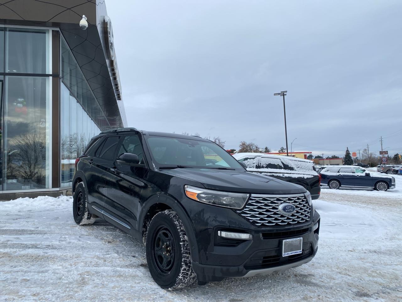 2020 Ford Explorer Platinum 4WD Photo