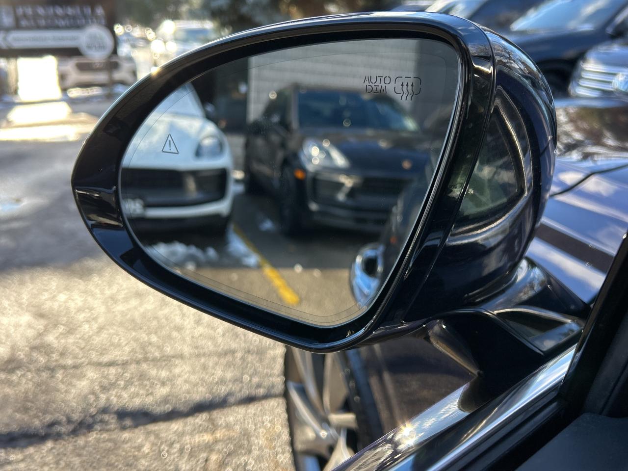 2025 Genesis GV70 2.5T ADVANCED PLUS AWD, REMOTE START, NAVI,CARPLAY Photo