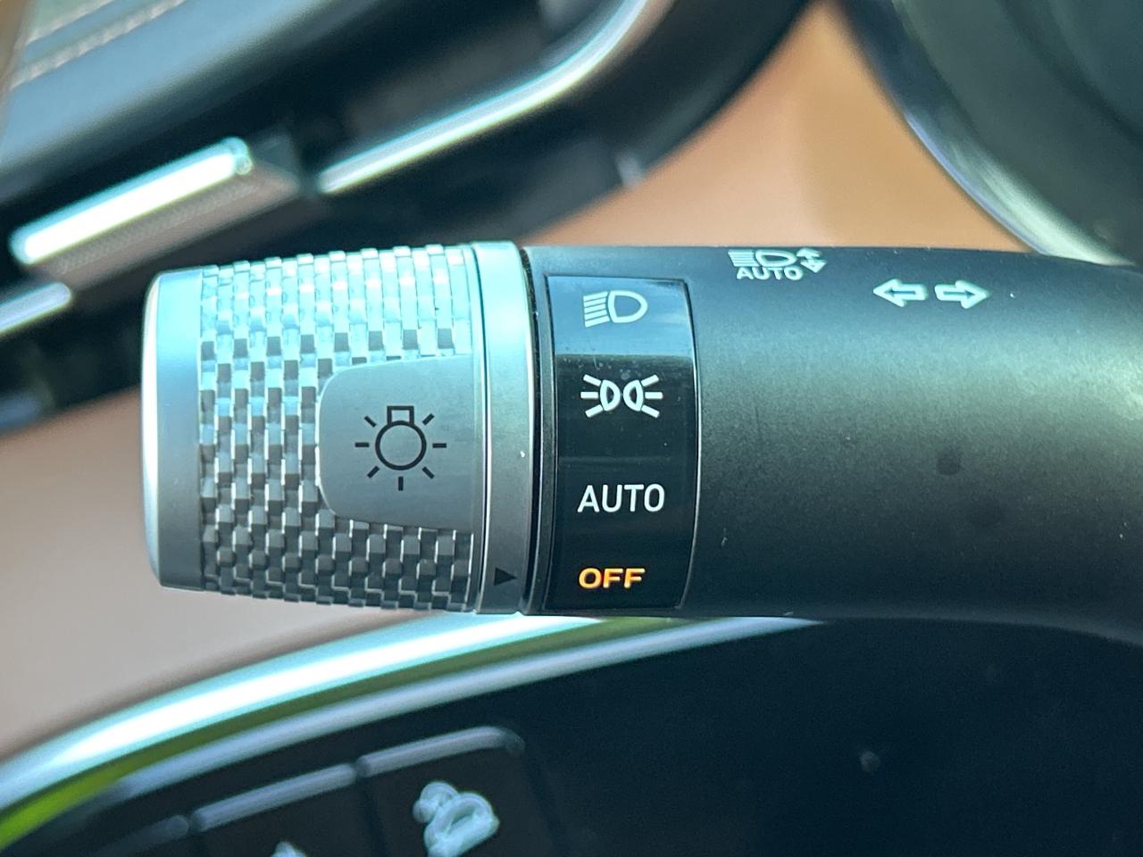 2025 Genesis GV70 2.5T ADVANCED PLUS AWD, REMOTE START, NAVI,CARPLAY Photo