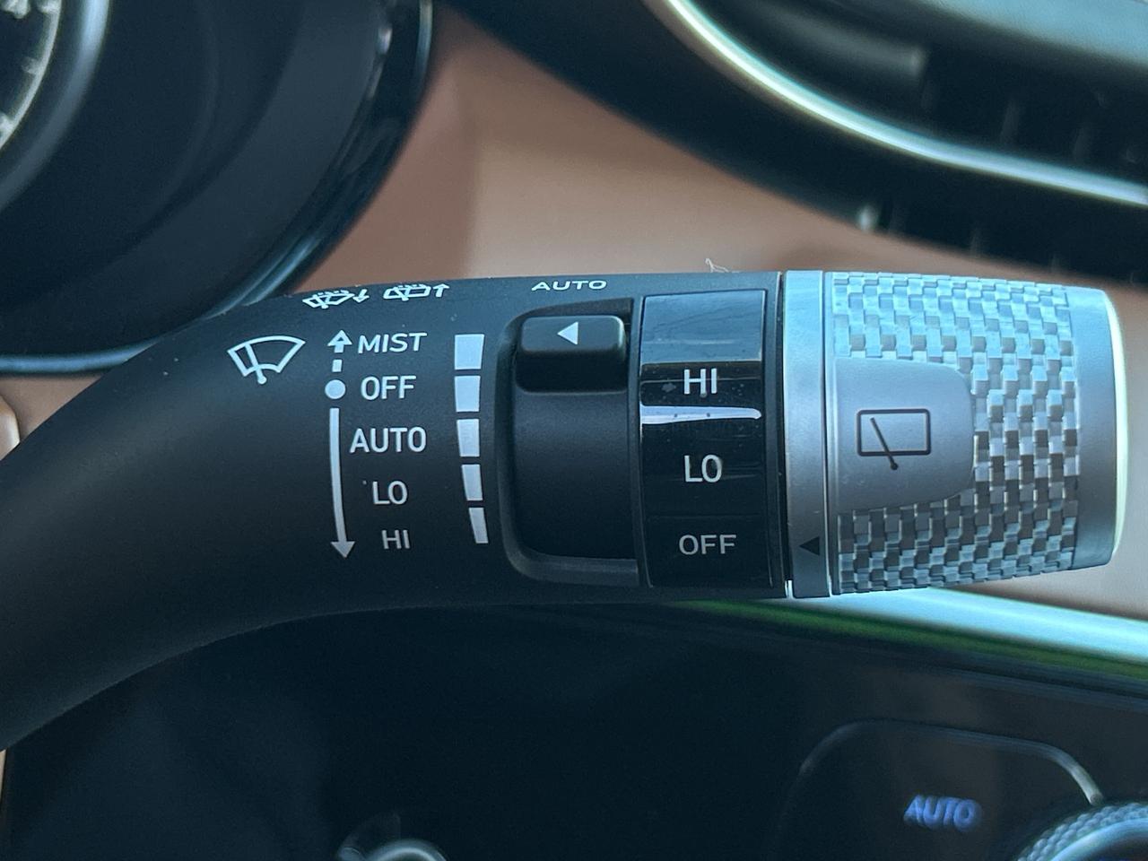 2025 Genesis GV70 2.5T ADVANCED PLUS AWD, REMOTE START, NAVI,CARPLAY Photo