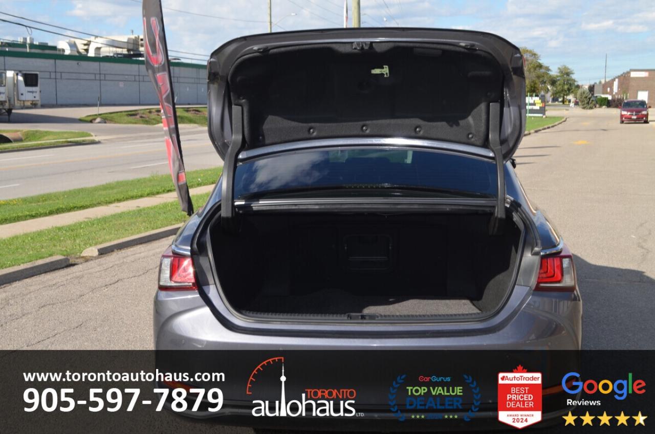 2020 Lexus ES LUXURY PKG I HYBRID I FACT WARRANTY Photo