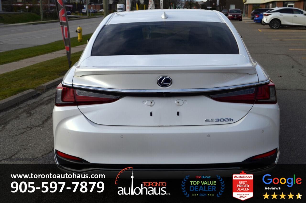 2019 Lexus ES 300h Ultra Luxury Package Photo