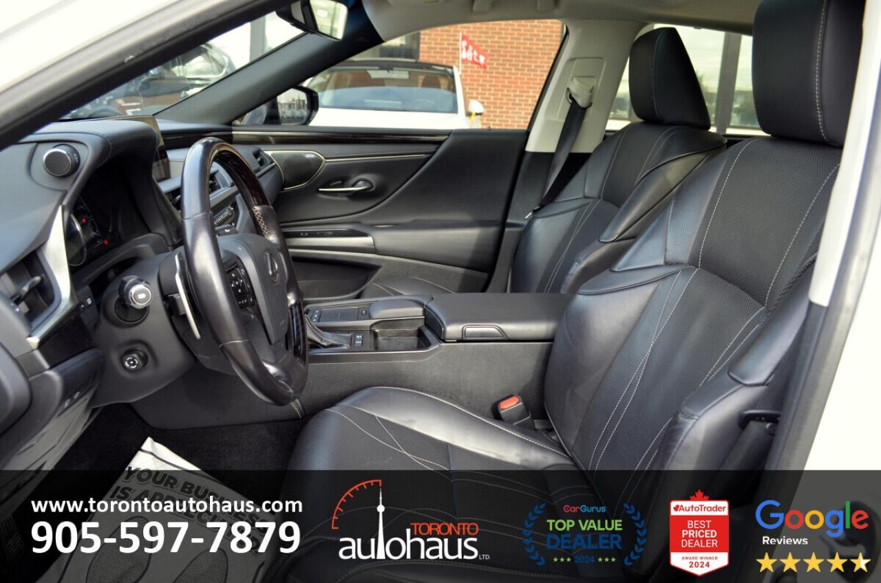 2019 Lexus ES 300h Ultra Luxury Package Photo