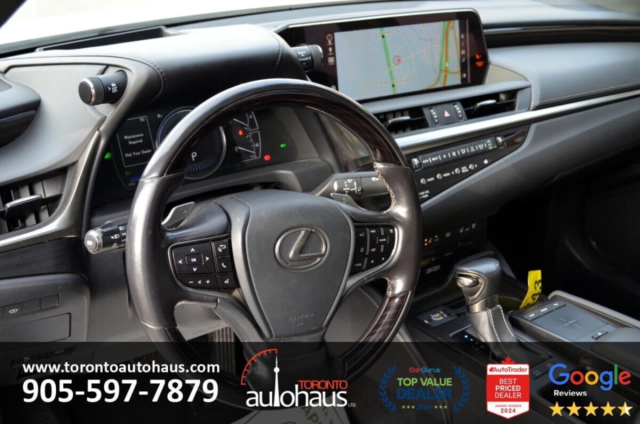 2019 Lexus ES 300h Ultra Luxury Package Photo