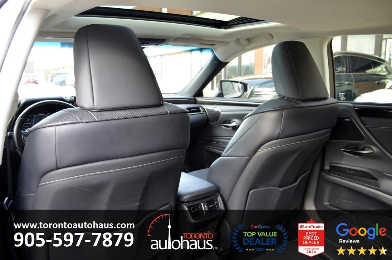 2019 Lexus ES 300h Ultra Luxury Package Photo