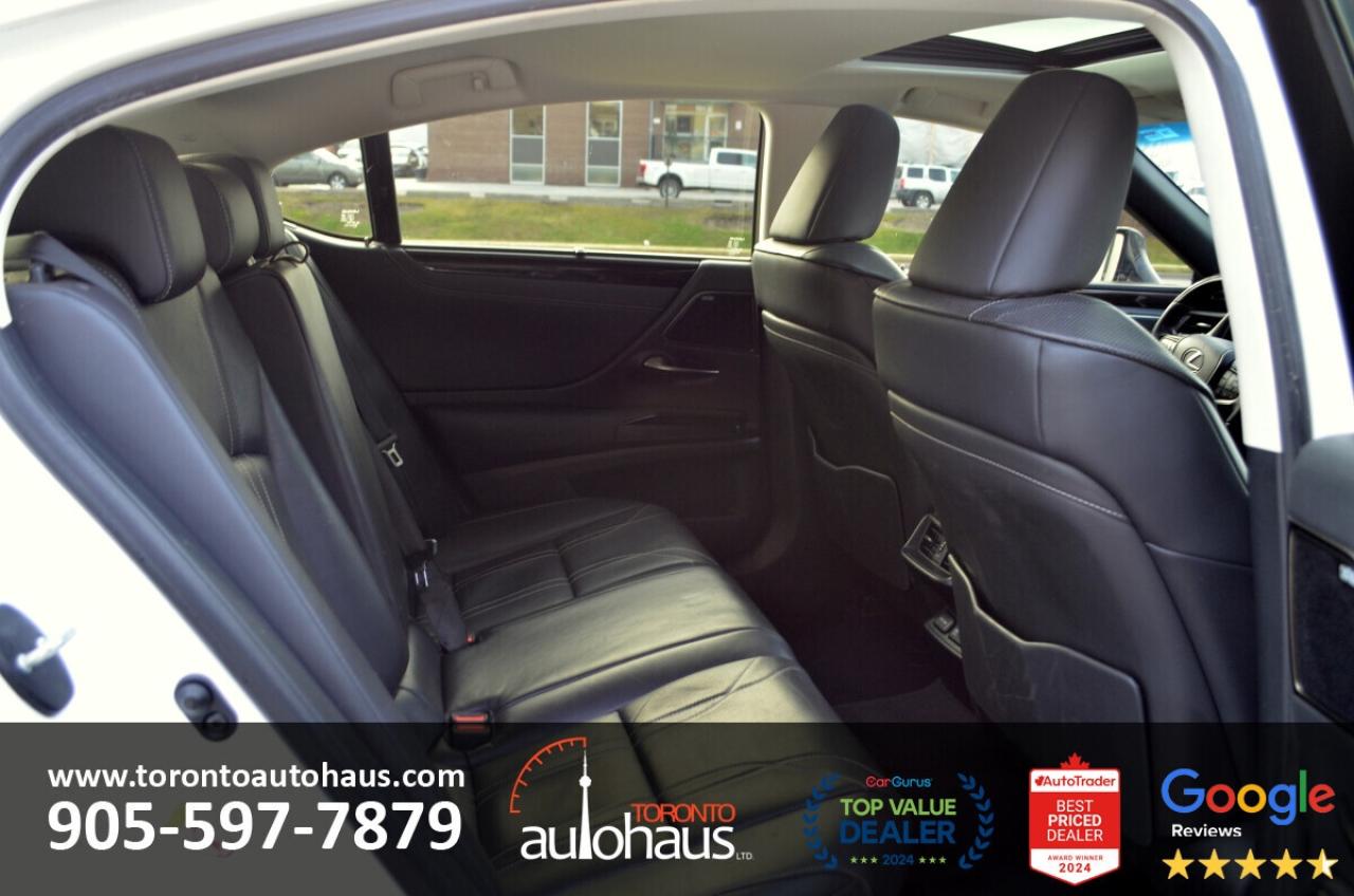 2019 Lexus ES 300h Ultra Luxury Package Photo