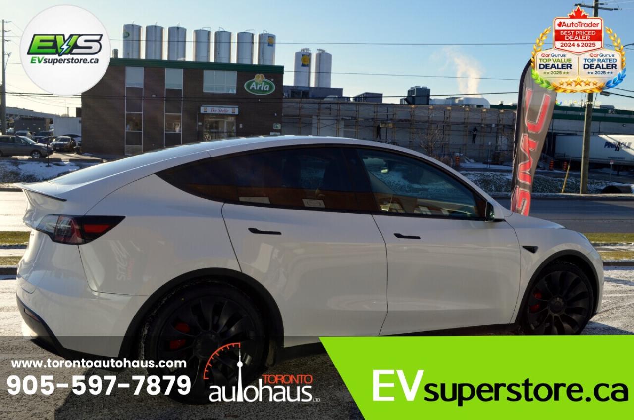 2023 Tesla Model Y PERFORMANCE AT EVSUPERSTORE.CA Photo4