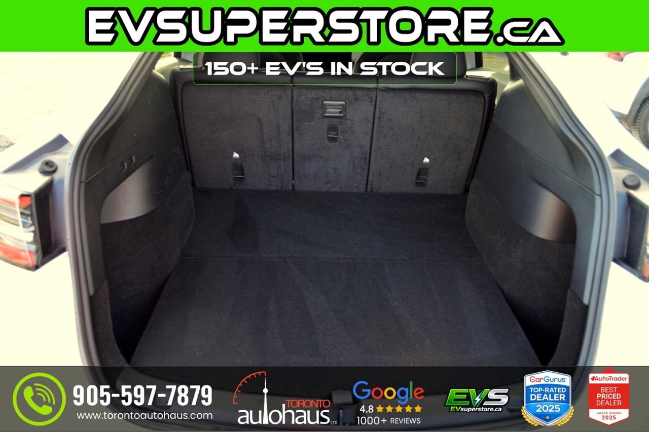 2023 Tesla Model Y PERFORMANCE AT EVSUPERSTORE.CA Photo