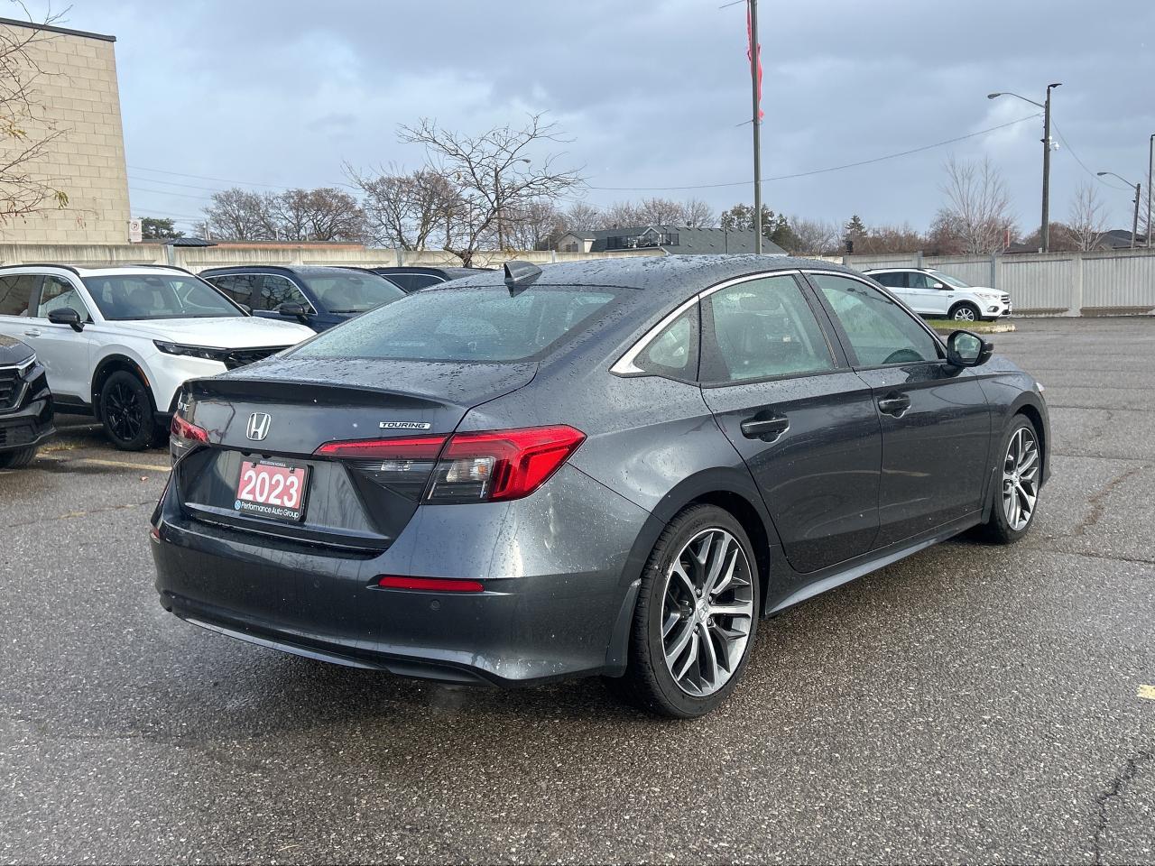 2023 Honda Civic Sedan Touring Leather  Navigation  Sunroof  CarPlay Photo