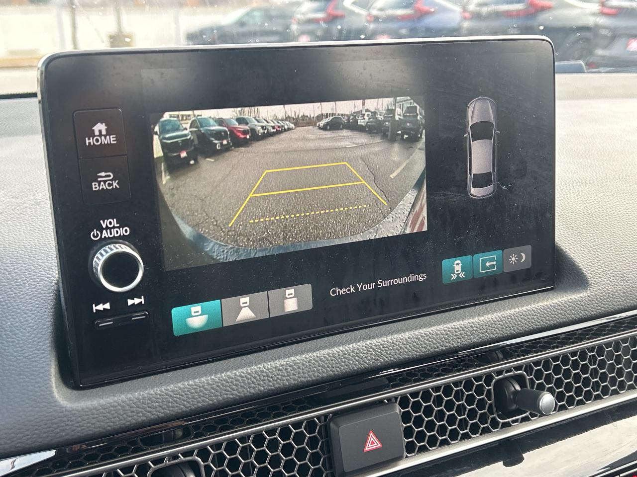 2023 Honda Civic Sedan Touring Leather  Navigation  Sunroof  CarPlay Photo