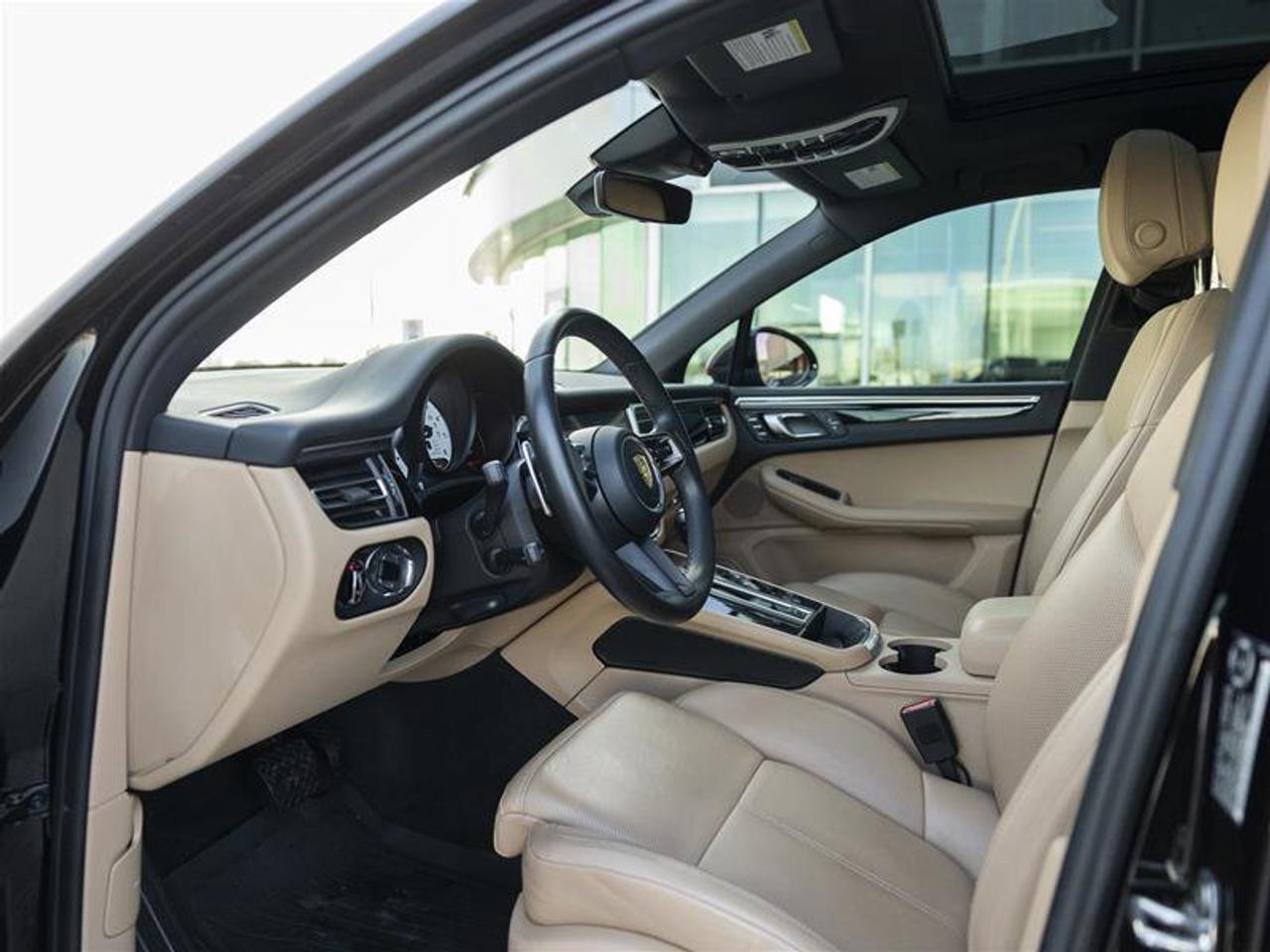 2023 Porsche Macan S Black Photo