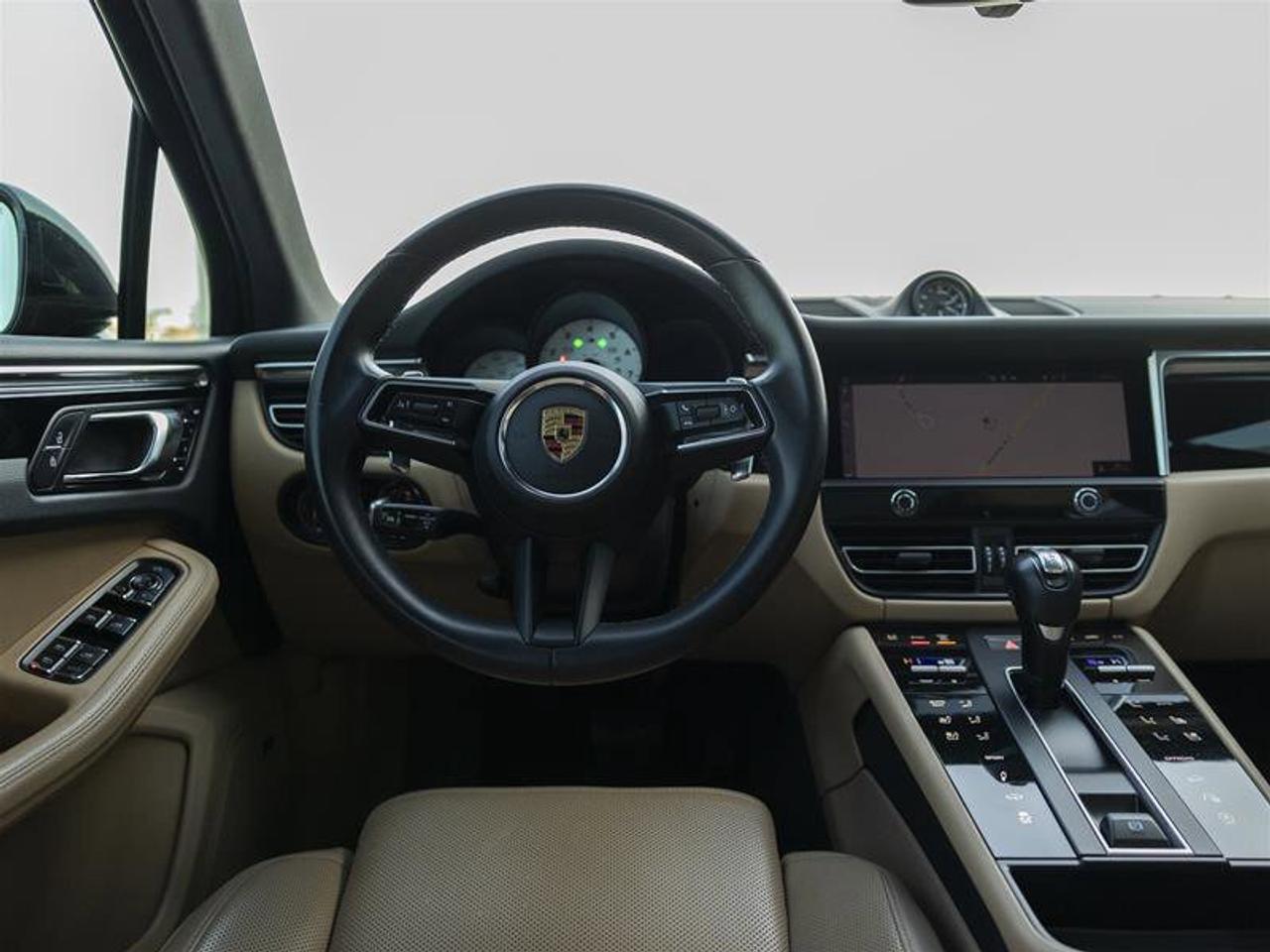 2023 Porsche Macan S Black Photo