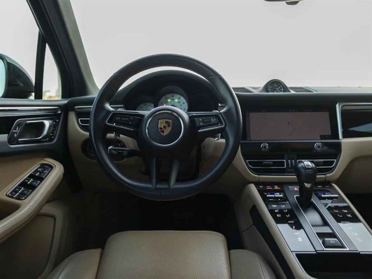 2023 Porsche Macan S Black Photo