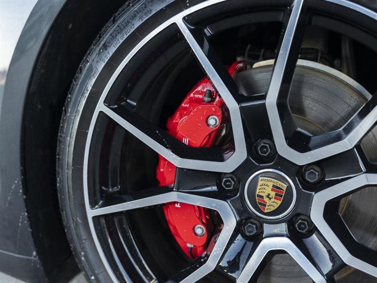 2024 Porsche Taycan 4S Gray Photo