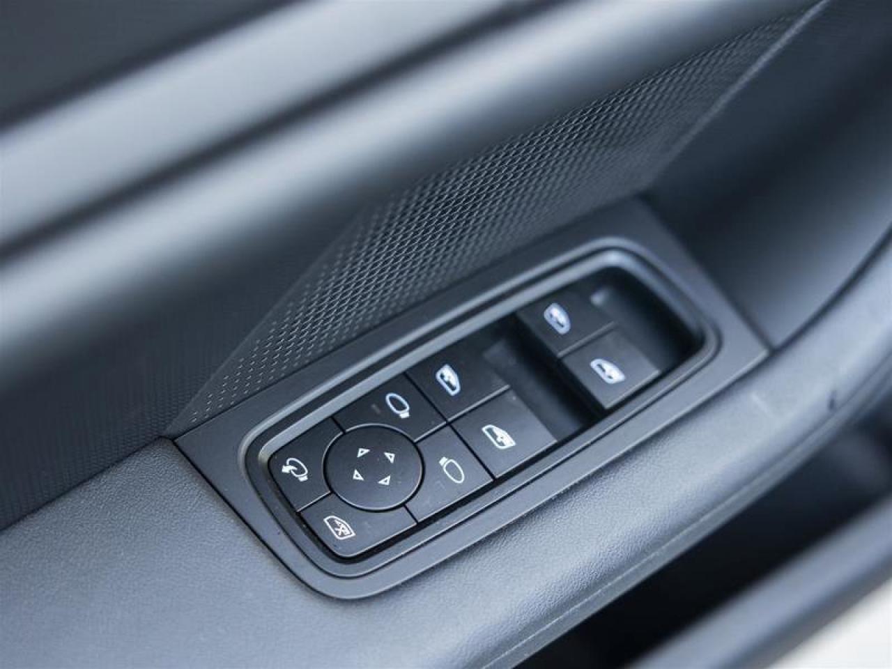 2024 Porsche Taycan 4S Gray Photo