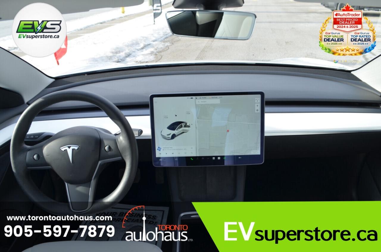 2021 Tesla Model 3 WHITE INTERIOR I OVER 100 TESLAS I EVSUPERSTORE.CA Photo