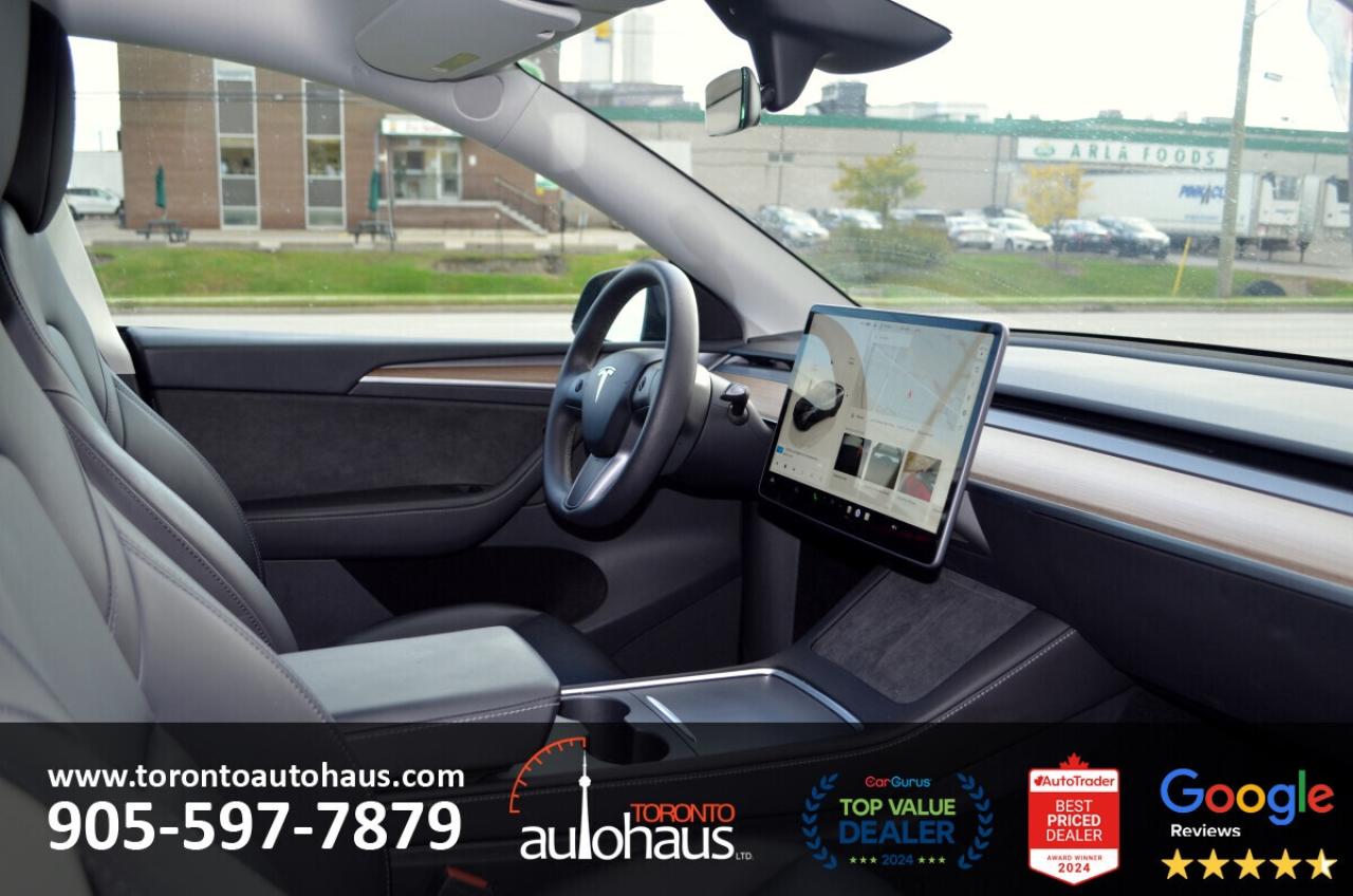 2025 Tesla Model Y LR AWD I OVER 100 TESLAS EVSUPERSTORE.CA Photo
