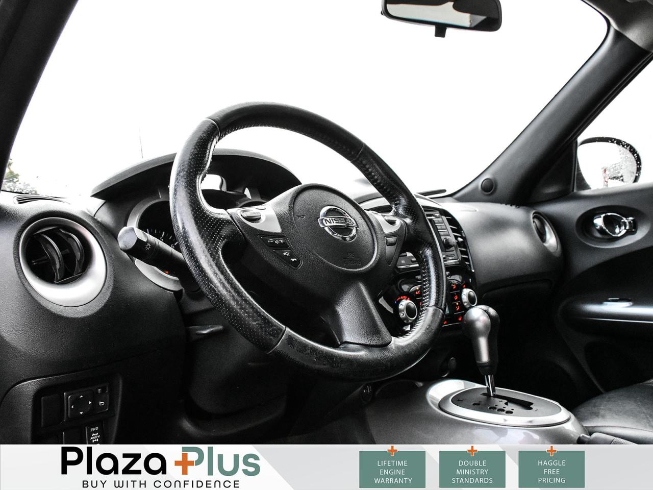 2011 Nissan Juke SV AS-IS Special   you certify you save / Photo