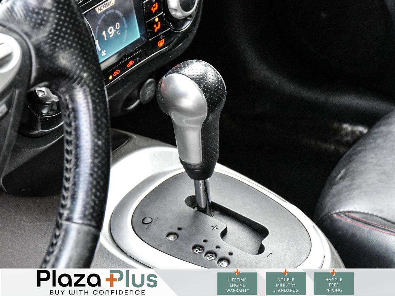 2011 Nissan Juke SV AS-IS Special   you certify you save / Photo