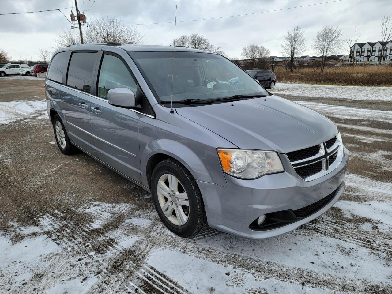 2015 Dodge Grand Caravan Crew Plus Photo3
