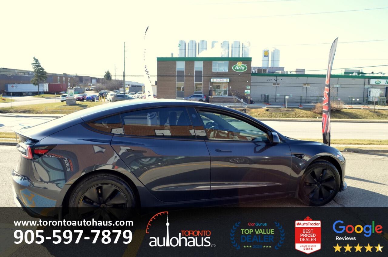 2024 Tesla Model 3 EVSUPERSTORE.CA WITH OVER 100 TESLAS Photo