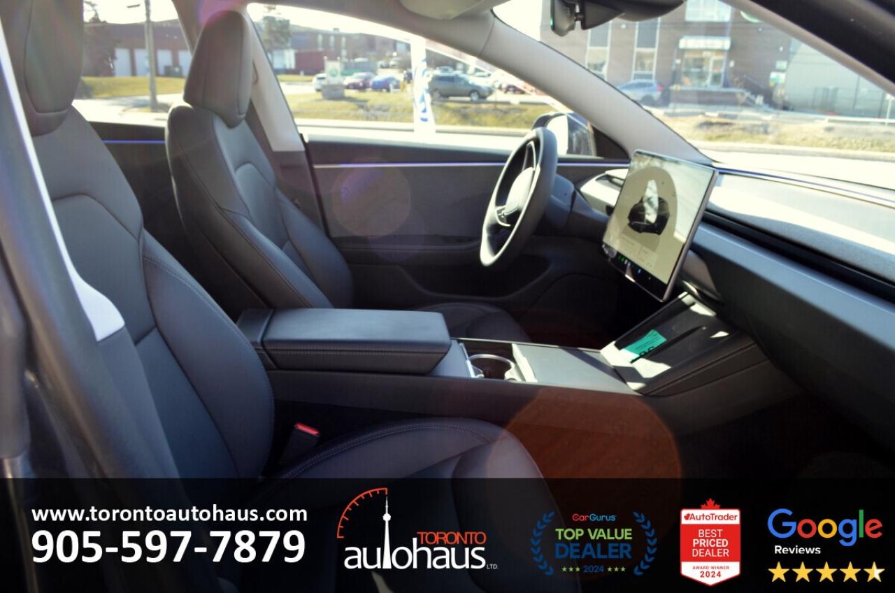 2024 Tesla Model 3 EVSUPERSTORE.CA WITH OVER 100 TESLAS Photo