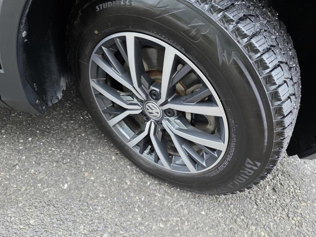 2019 Volkswagen Tiguan Comfortline 2.0T 8sp at w/Tip 4M Photo