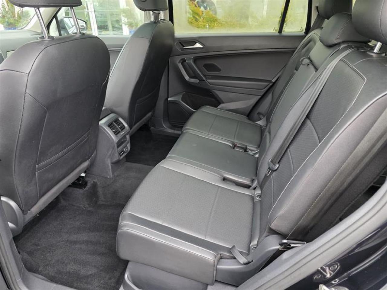 2019 Volkswagen Tiguan Comfortline 2.0T 8sp at w/Tip 4M Photo