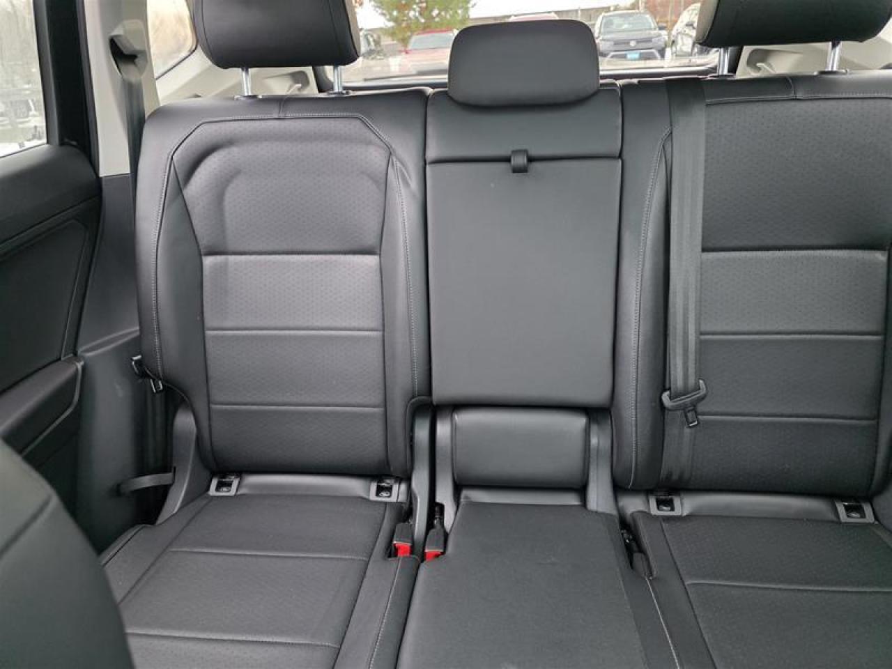 2019 Volkswagen Tiguan Comfortline 2.0T 8sp at w/Tip 4M Photo