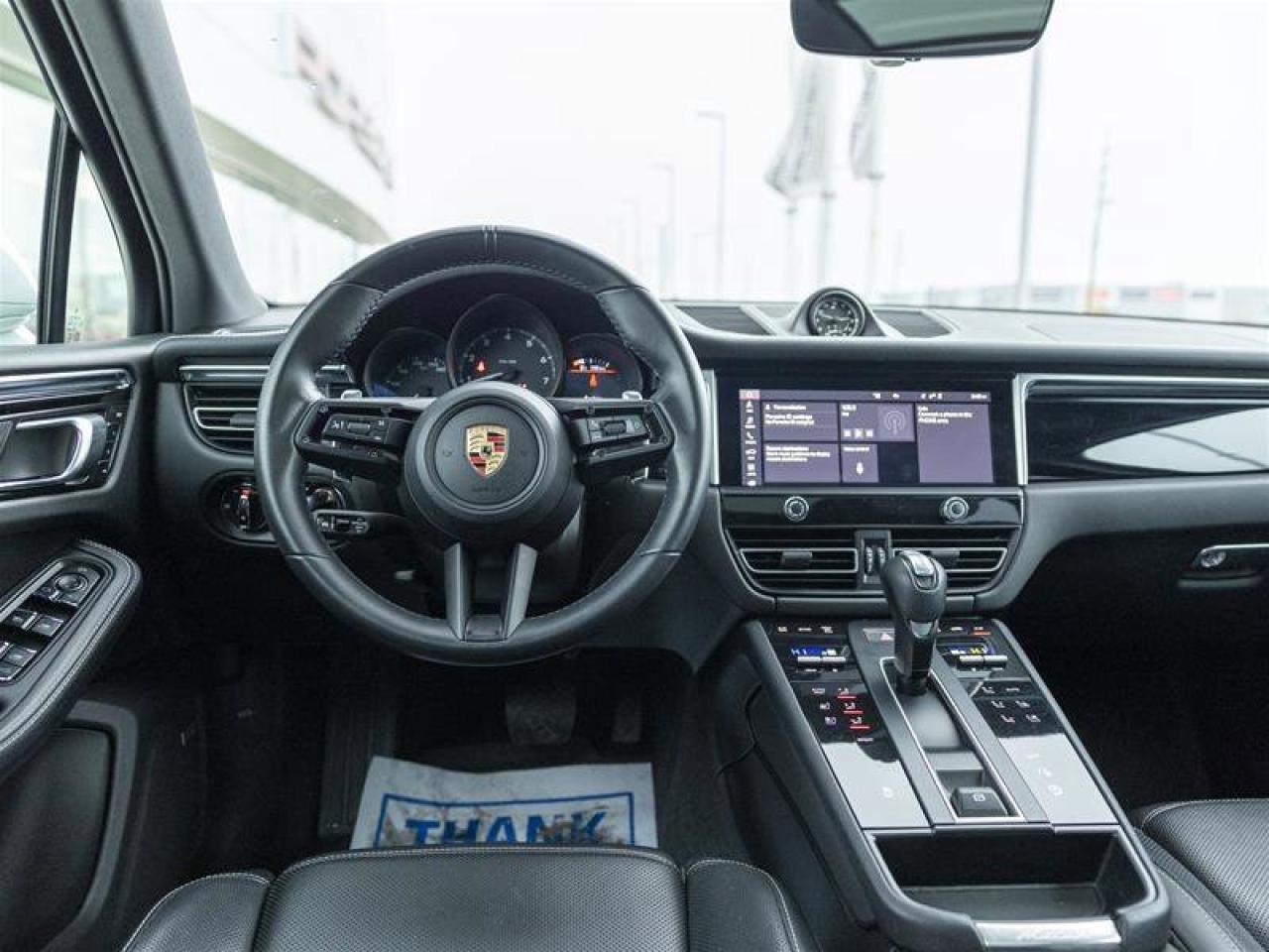 2024 Porsche Macan AWD White Photo