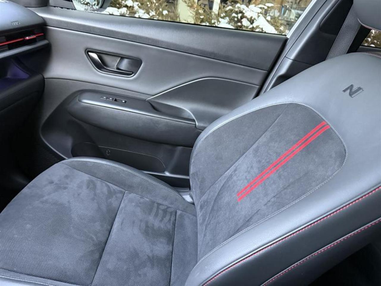 2024 Hyundai KONA 1.6T N Line Ultimate AWD w/Two-Tone Roof Photo