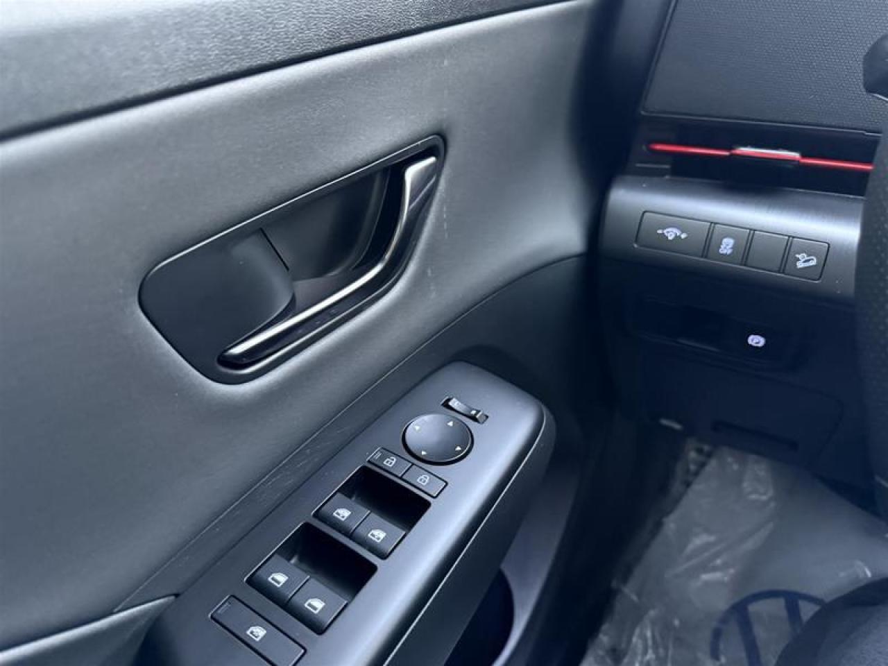 2024 Hyundai KONA 1.6T N Line Ultimate AWD w/Two-Tone Roof Photo