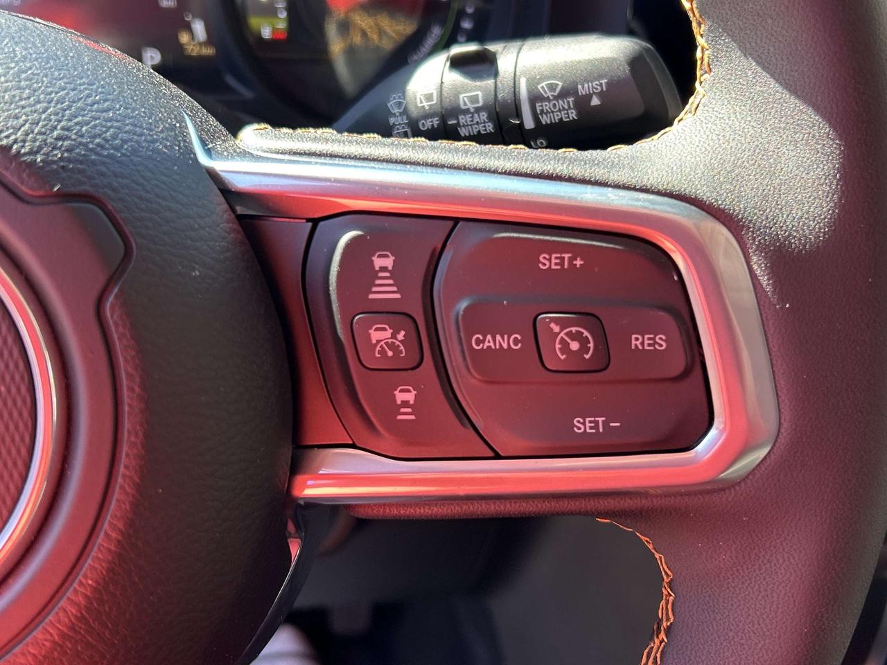 2025 Jeep Wrangler PLUG-IN HYBRID,TECH GROUP,SAFETY GROUP,NAV,CARPLAY Photo
