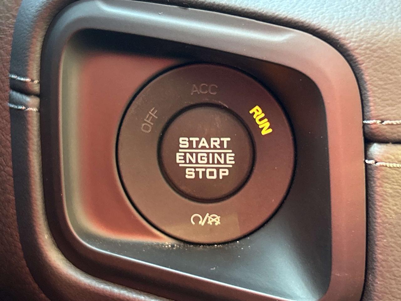 2025 Jeep Wrangler PLUG-IN HYBRID,TECH GROUP,SAFETY GROUP,NAV,CARPLAY Photo