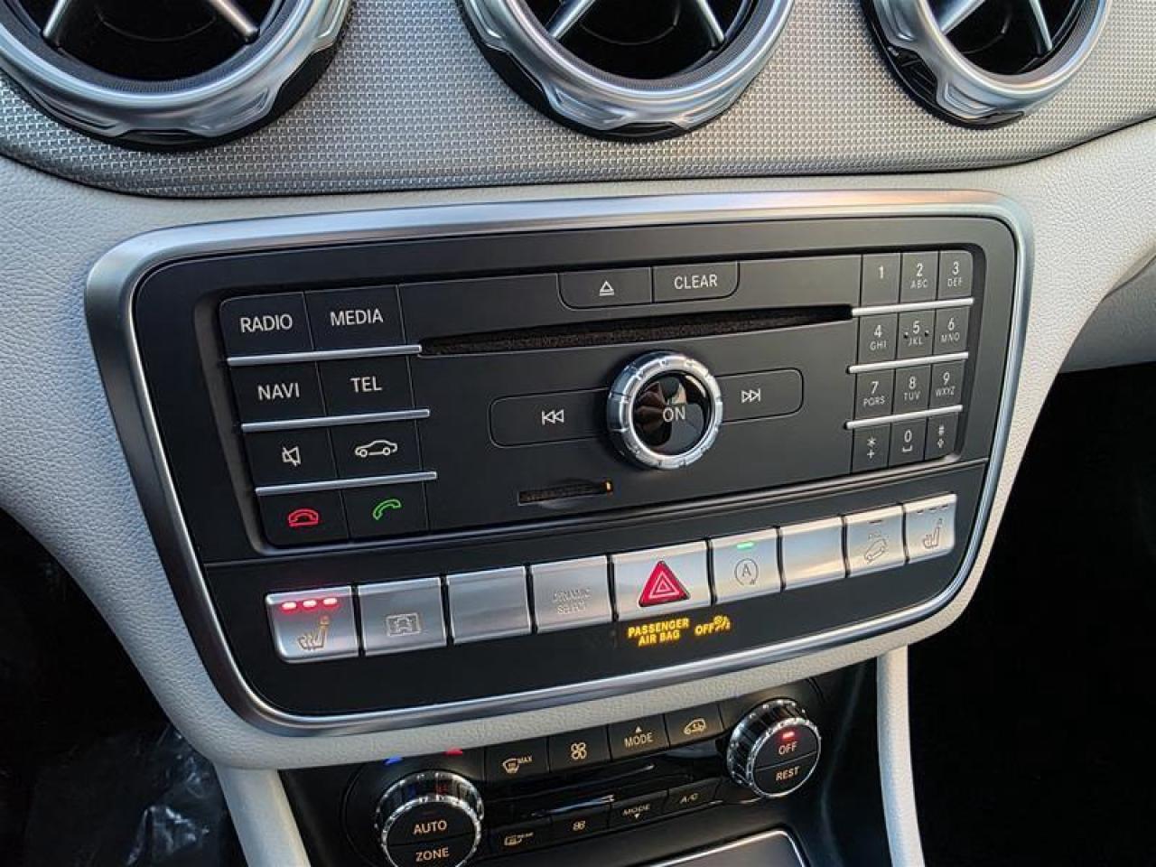 2018 Mercedes-Benz GLA250 4MATIC SUV Photo