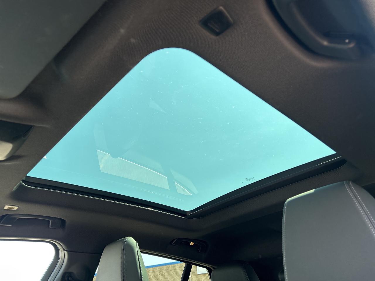 2025 BMW X2 PANOROOF,CARPLAY,ANDROID AUTO, REMOTE STARTER Photo