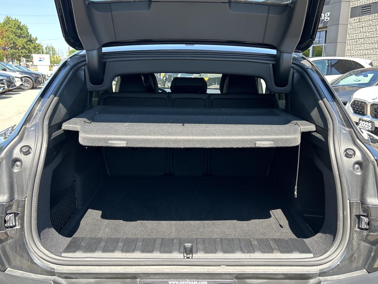 2025 BMW X2 PANOROOF,CARPLAY,ANDROID AUTO, REMOTE STARTER Photo