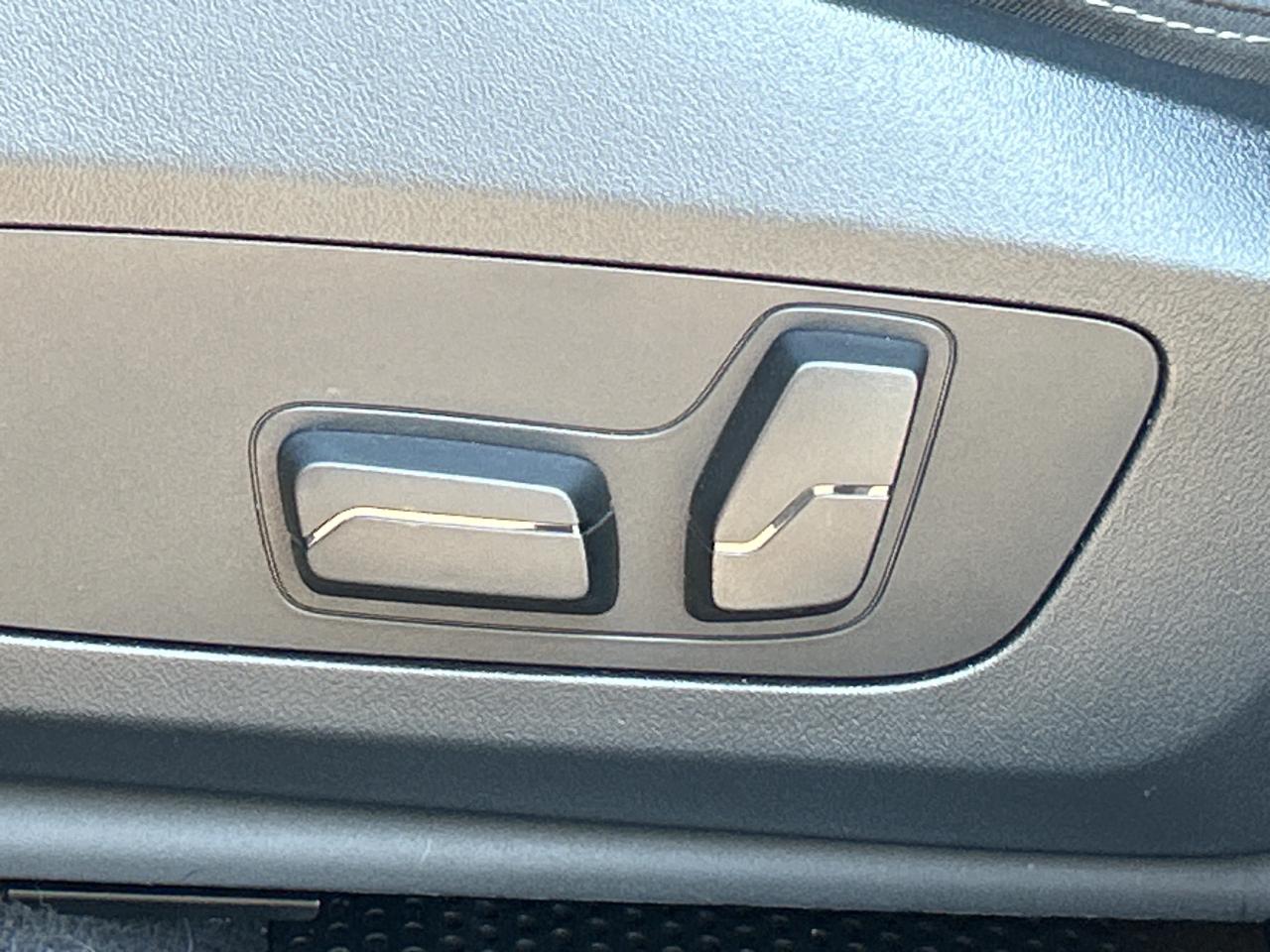 2025 BMW X2 PANOROOF,CARPLAY,ANDROID AUTO, REMOTE STARTER Photo