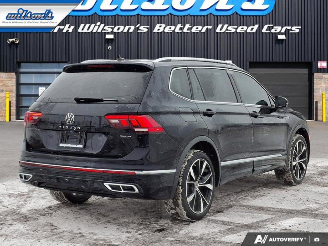 2023 Volkswagen Tiguan Highline R-Line 4Motion | Leather | Pano Roof | Heated Seats + Steering | Adaptive Cruise and More ! Photo