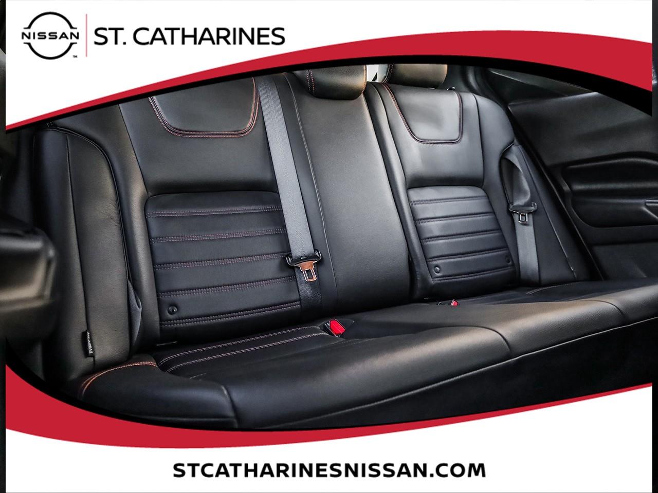 2020 Nissan Kicks SR Photo