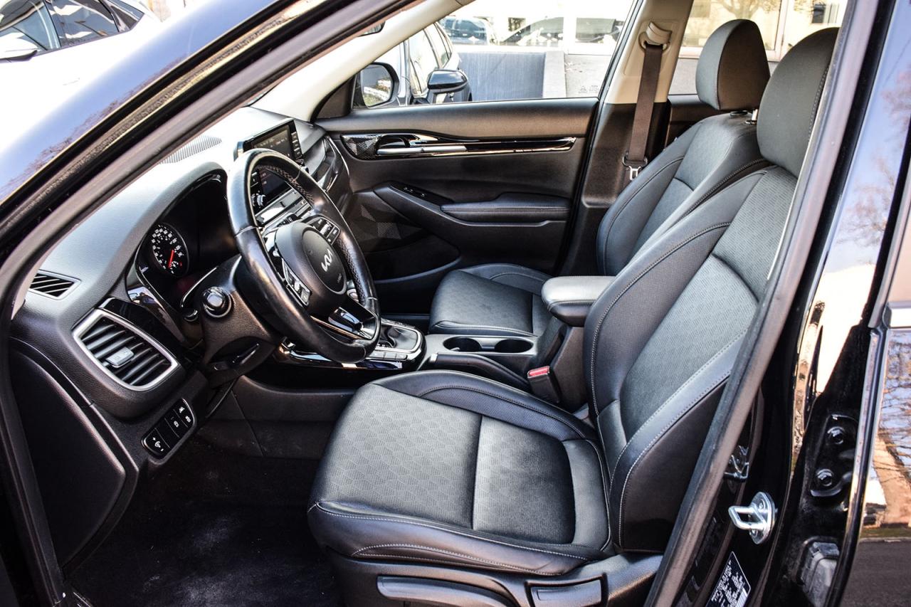 2023 Kia Seltos EX AWD / NO ACCIDENT / SUNROOF/LEATHER/CARPLAY/BSM Photo