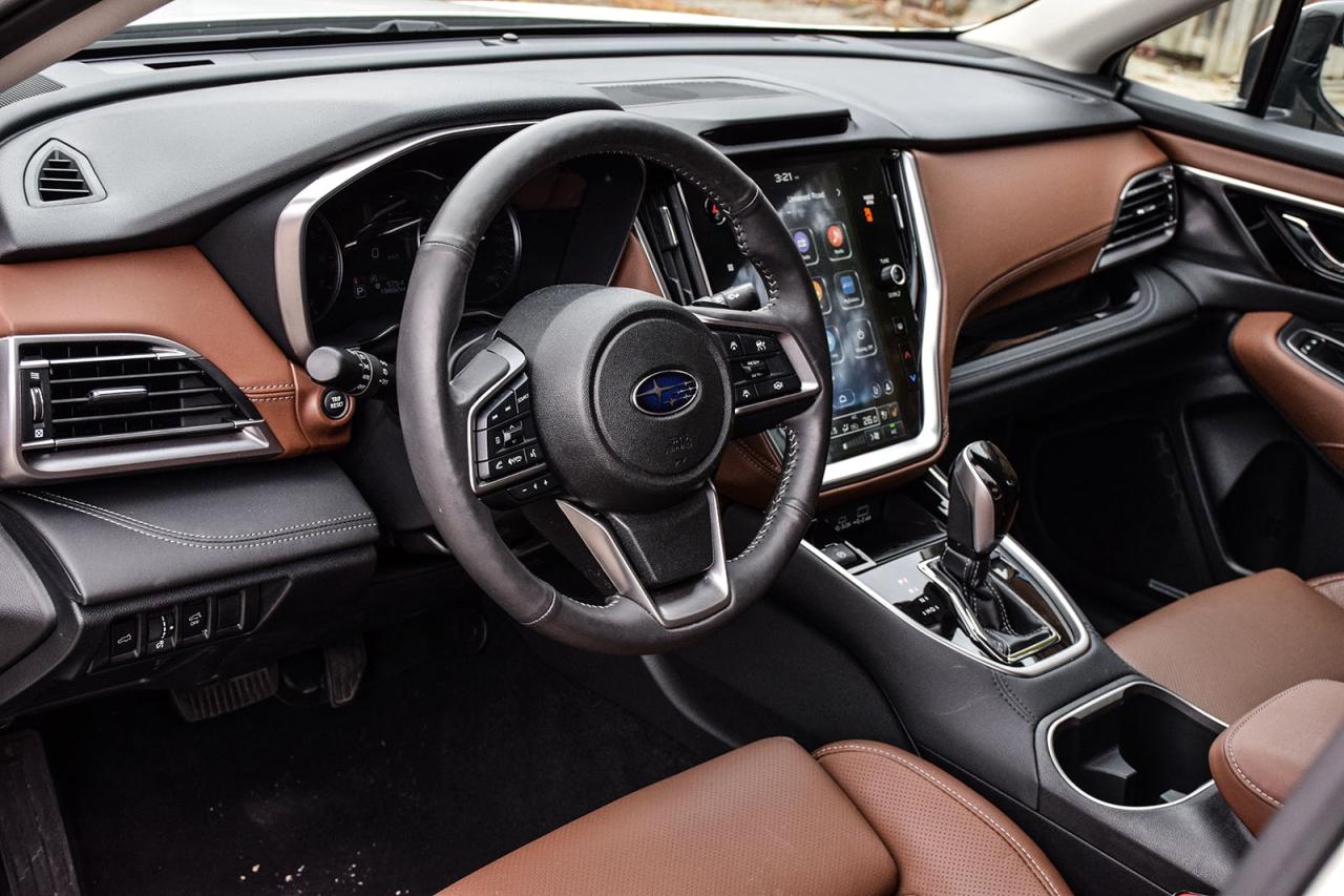 2024 Subaru Outback PREMIER XT AWD / NO ACCIDENT / SUNROOF / LEATHER Photo