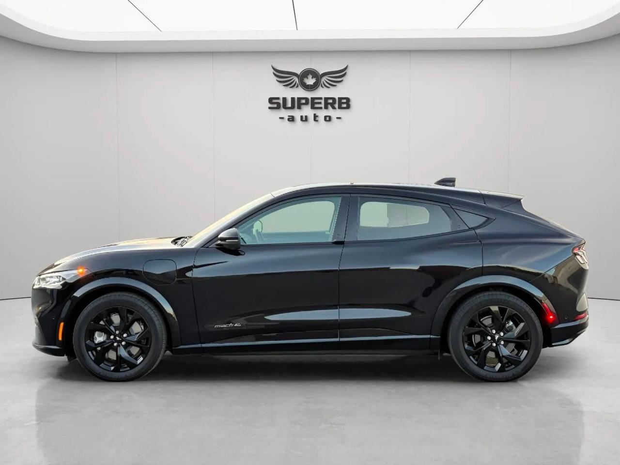 2023 Ford Mustang Mach-E PREMIUM   AWD   EXTENDED RANGE    NO ACCIDENT   B& Photo