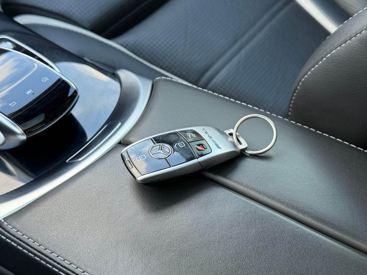 2019 Mercedes-Benz C-Class C63S   AMG   NO ACCIDENT   AMG PERFONMANCE SEATS Photo