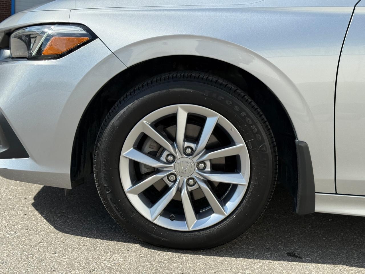 2023 Honda Civic EX    NO ACCIDENT   SUNROOF   APPLE CAR PLAY Photo