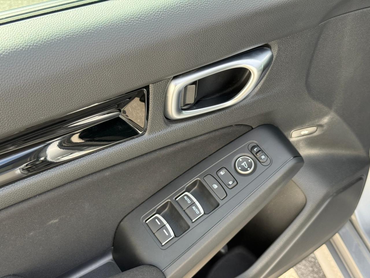 2023 Honda Civic EX    NO ACCIDENT   SUNROOF   APPLE CAR PLAY Photo