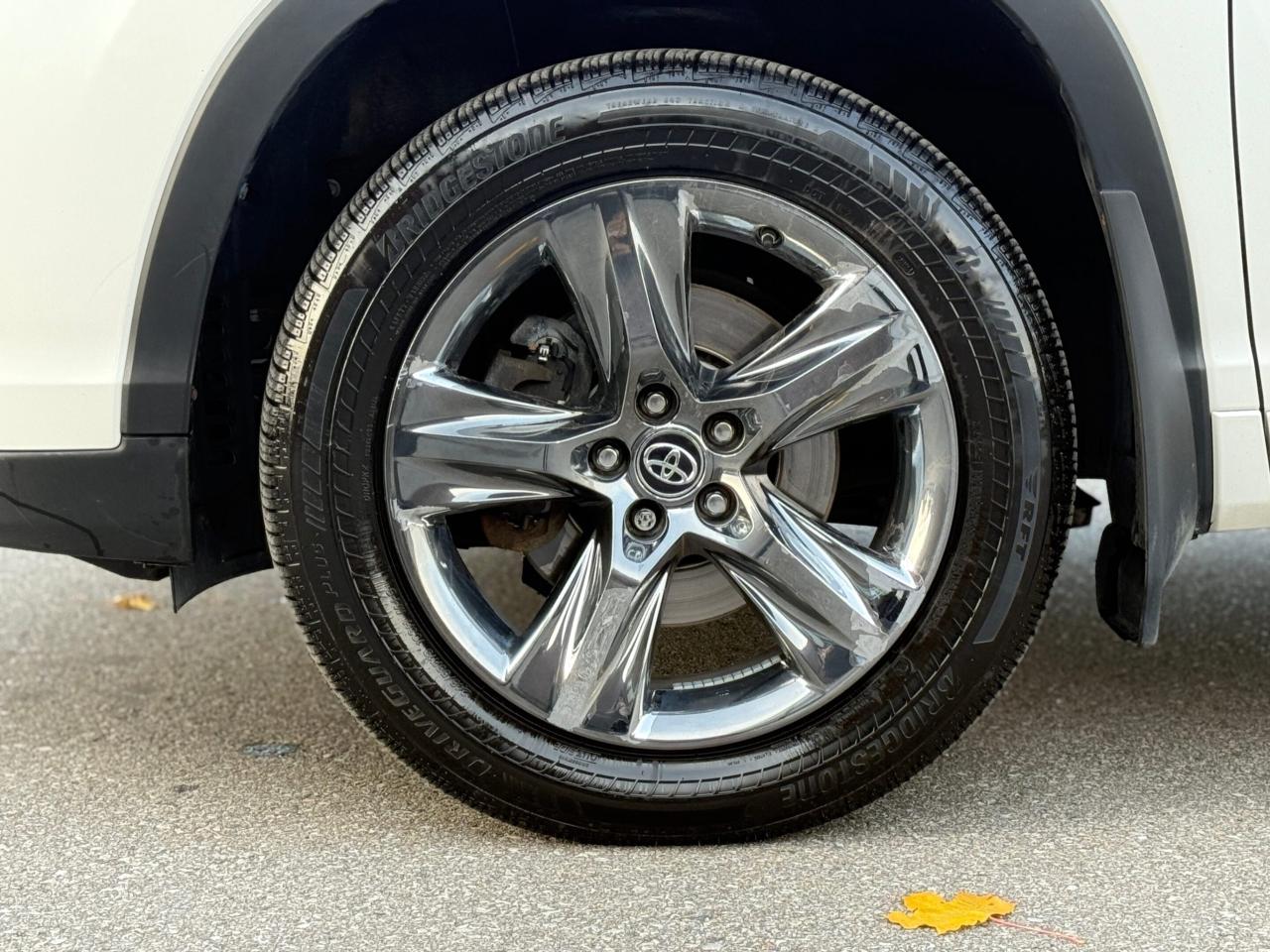 2017 Toyota Highlander LIMITED   AWD   NO ACCIDENT   360 CAMERA Photo