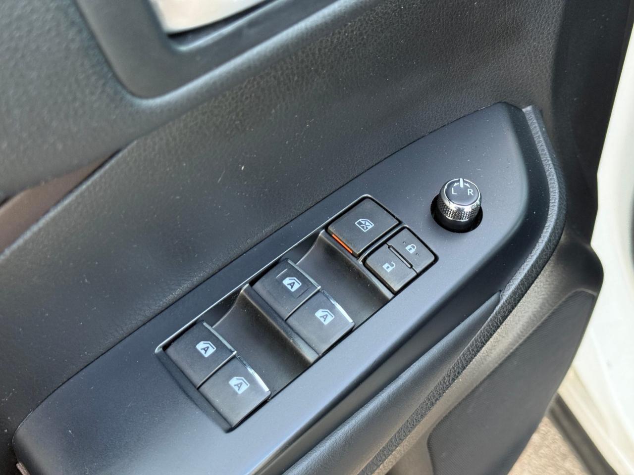 2017 Toyota Highlander LIMITED   AWD   NO ACCIDENT   360 CAMERA Photo