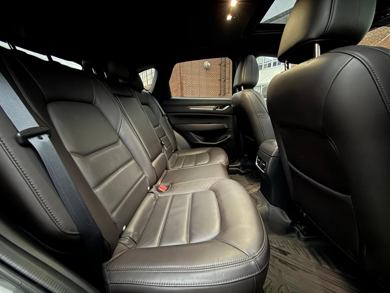 2022 Mazda CX-5 SIGNATURE   AWD   NO ACCIDENT   HEAD-UP DISPLAY Photo