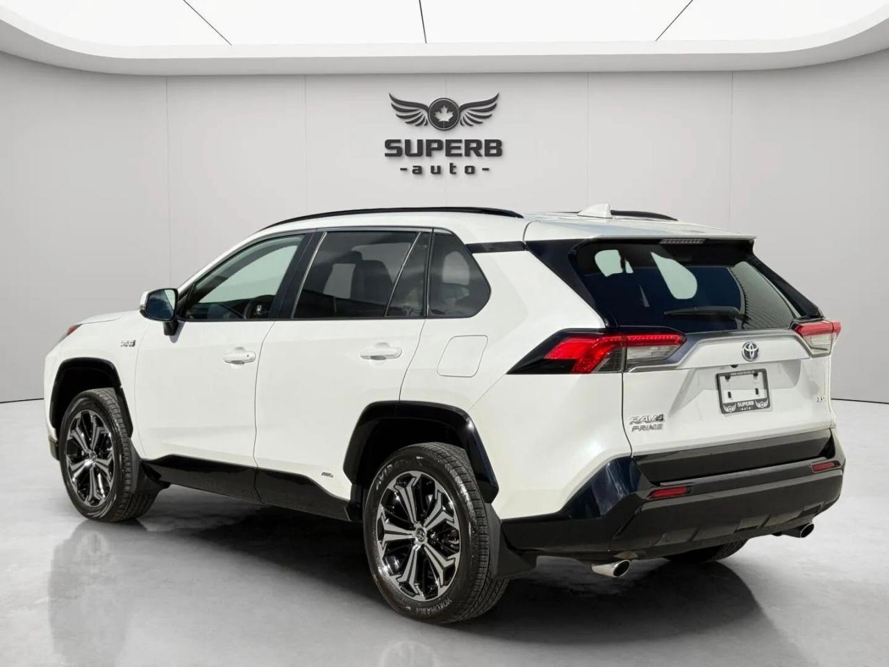 2023 Toyota RAV4 Prime XSE   AWD   PLUG-IN HYBRID   NO ACCIDENT   ONE OWN Photo4